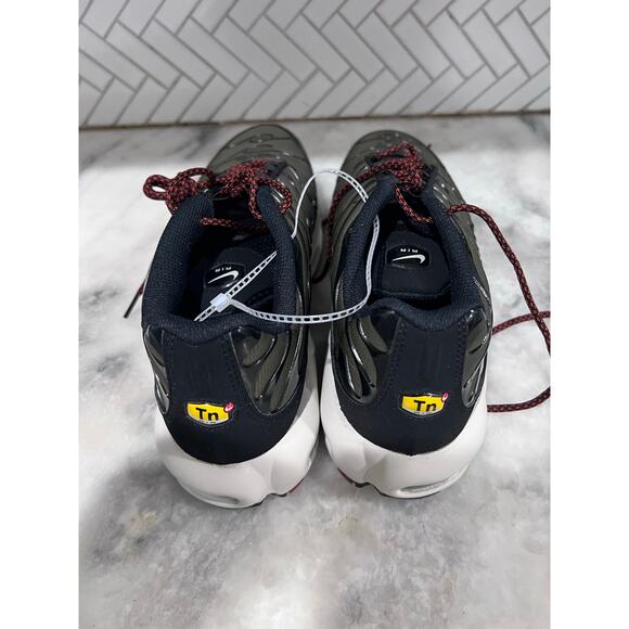 Nike Air Max Plus Tn SE FB9722-300 Khaki Black Red Men’s Size 11 New Without Box - Picture 8 of 11